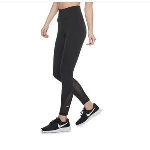 BRAND NEW Nike Leggings